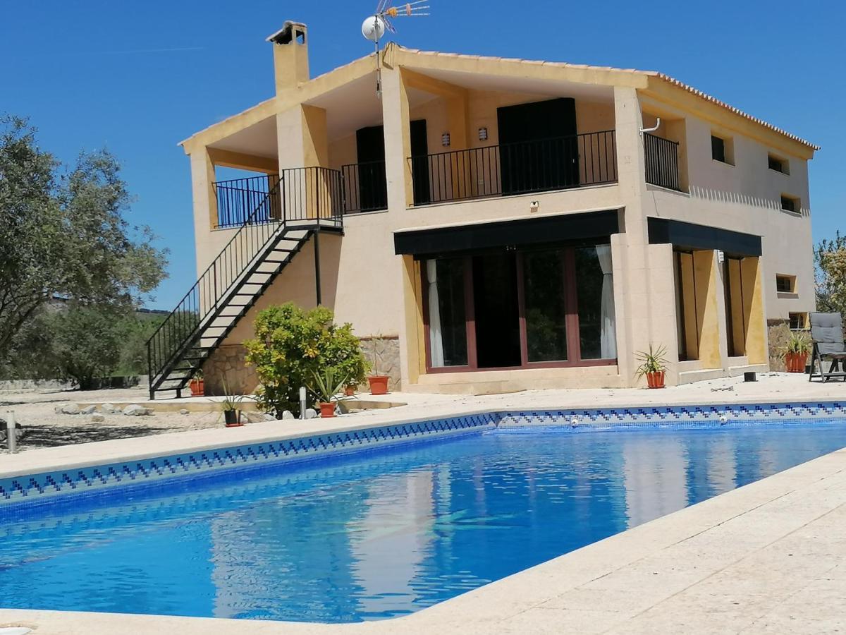 Habitaciones En Finca Olivo Y Almendro Ucenda Eksteriør bilde